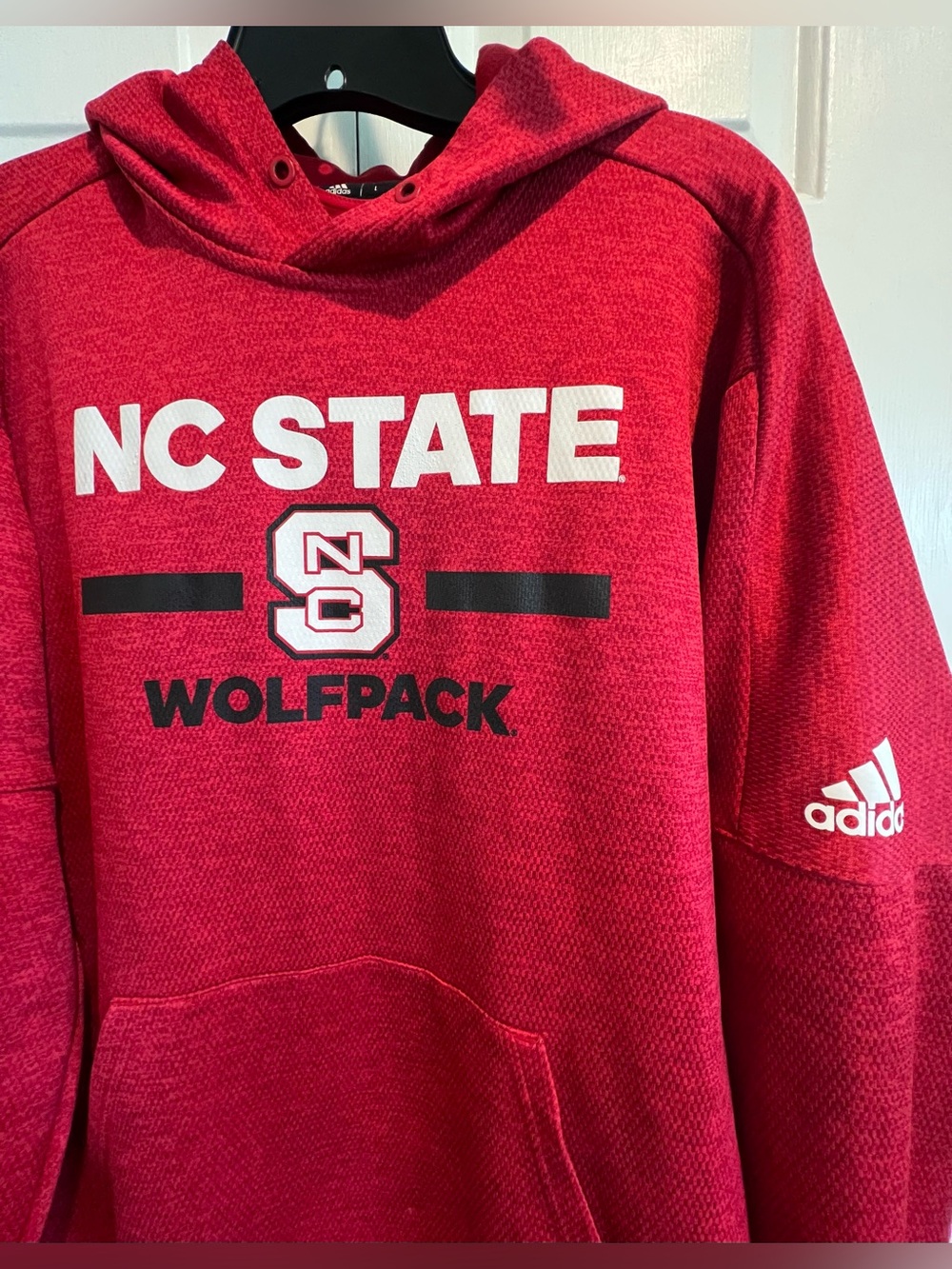 Adidas -NC STATE❤️Wolfpack Red Hooded Sweatshirt w Kangaroo Pocket